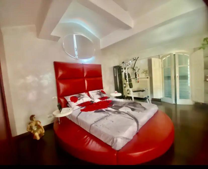 Ave Apartment